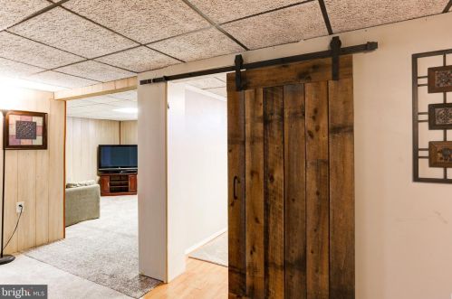 603 High St, Hummelstown PA 17036-1907 exterior