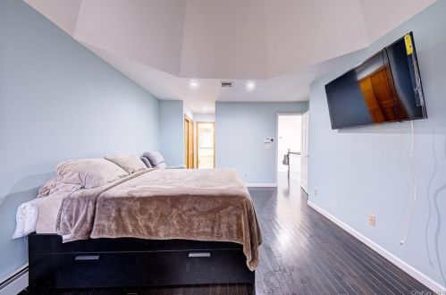 63 Godwin Rd, Middletown NY 10941-3338 exterior