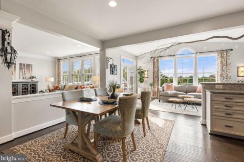 23073 Creighton Farms Dr, Leesburg VA 20175-6491 exterior