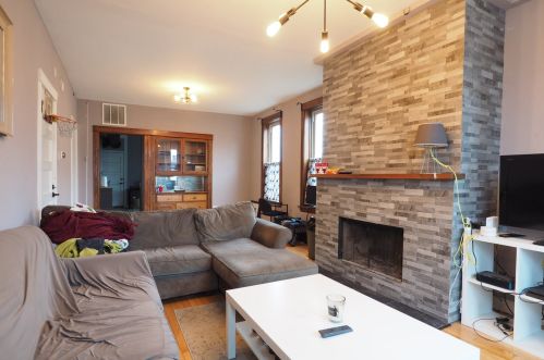 1646 Cortland St, Chicago, IL 60622-1118