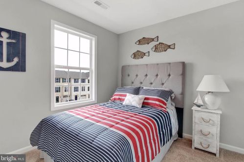 202 Ctr St, Hanover PA 17331-2829 exterior