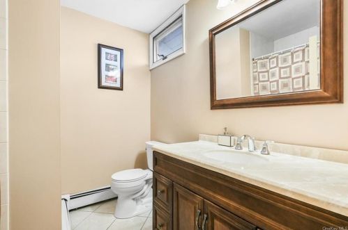 1 Lincoln Dr, Poughkeepsie NY 12601-6004 exterior