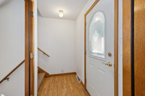 41 Glenmore Ave, Pittsburgh PA 15216-2124 exterior