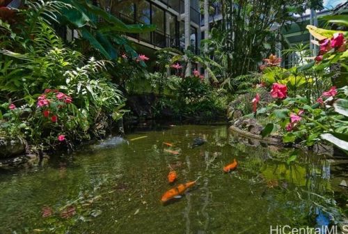 4999 Kahala Ave, Honolulu HI  96816-5423 exterior