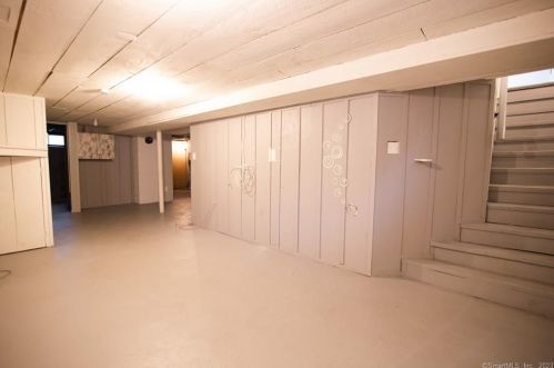 33 Lyman Dr, Torrington CT 06790-4175 exterior