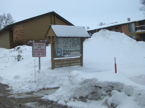 8709 72nd St, Milwaukee, WI 53223-2703