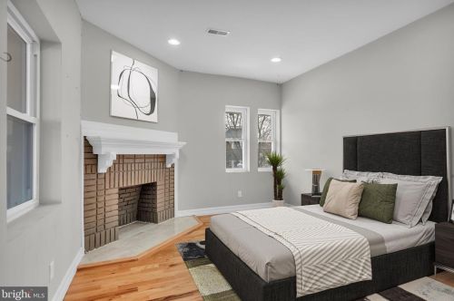 2276 51 St, Philadelphia PA 19131-2453 exterior