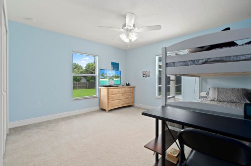 2415 Atlantic Beach Blvd, Fort Pierce FL  34949-1525 exterior