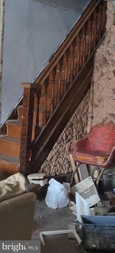 1633 56th St, Philadelphia PA  19143-5305 exterior