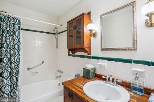 1117 Notley Rd, Silver Spring MD 20904-5970 exterior