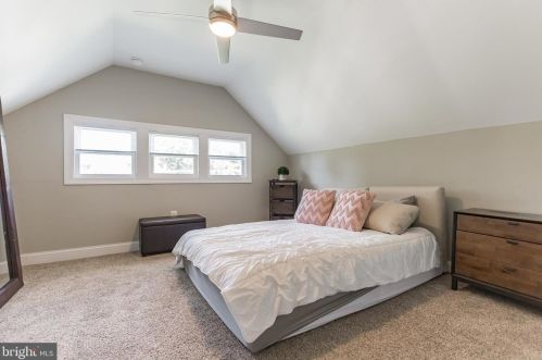 300 Collings Ave, Camden NJ 08107-1738 exterior