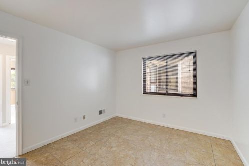 1758 Westwind Way, Mc Lean VA 22102-1612 exterior