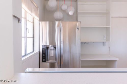 1710 Grant Rd, Tucson AZ 85712-2237 exterior