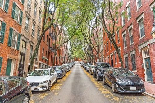 34 Garden St, Boston, MA