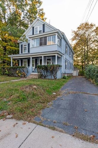 14 Elro St, Manchester CT  06040-4228 exterior