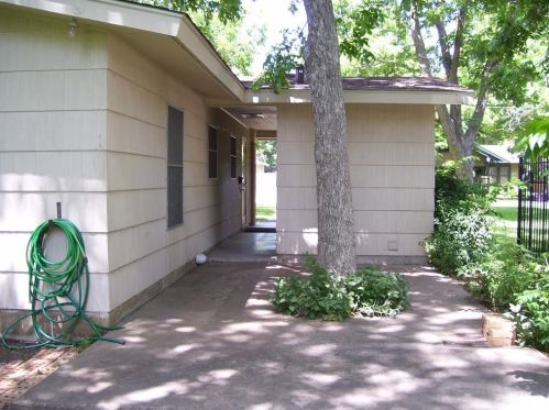 1509 Ash St, Georgetown TX 78626-5643 exterior