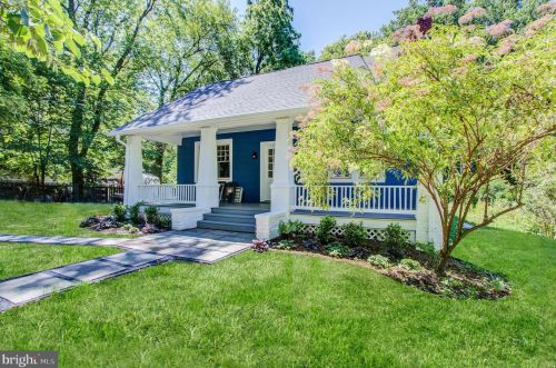 2914 Barker St, Silver Spring, MD 20910-1003