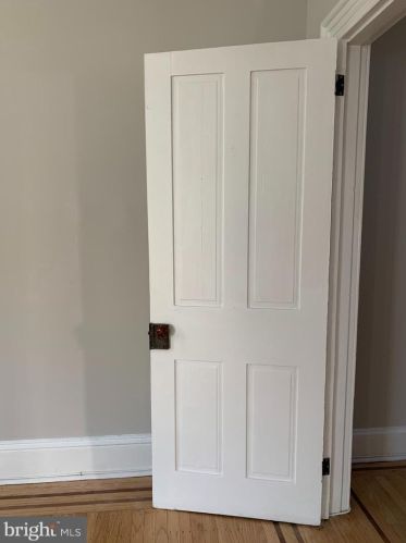 405 Fairmount Ave, Philadelphia PA 19123-2809 exterior