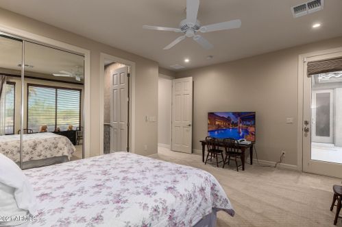 25401 45th Dr, Phoenix AZ  85083-2243 exterior