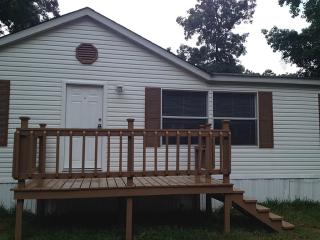 16909 Hammon, Montgomery TX  77316-6724 exterior