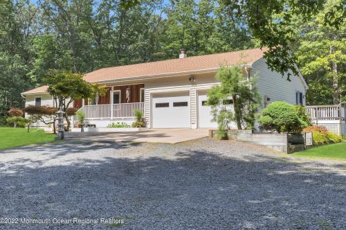 368 Diamond Rd, Jackson Twp, NJ 08527-3137