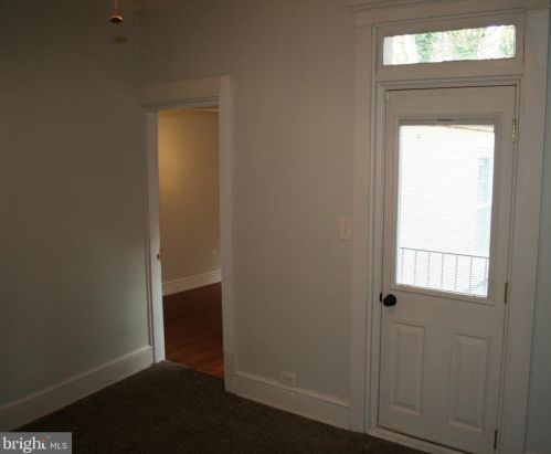 348 James St, Lancaster PA 17603-2831 exterior