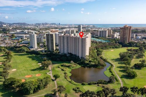 3054 Ala Poha Pl, Honolulu HI  96818-1616 exterior