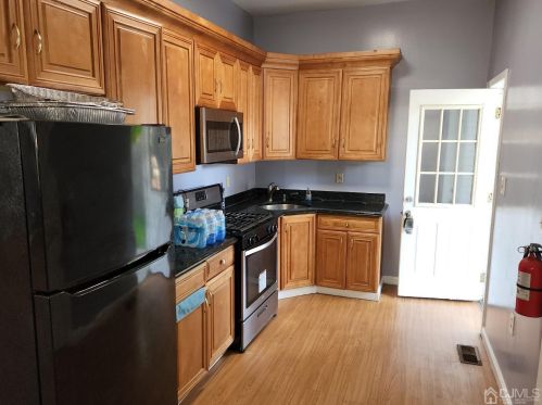 1699 4th St, Piscataway NJ  08854-1857 exterior