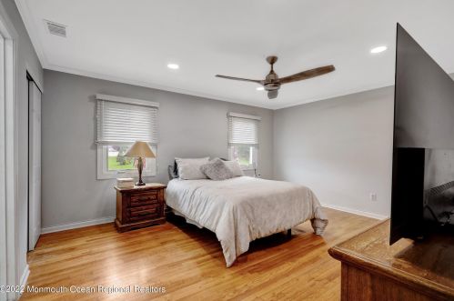 21 Georgian Bay Dr, Morganville NJ exterior