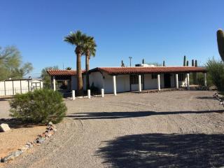 10043 39th St, Phoenix AZ  85028-4019 exterior