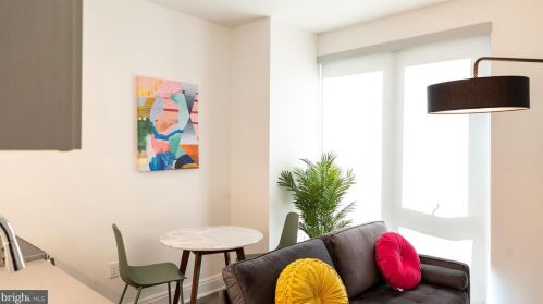 600 4th St, Washington DC  20024 exterior