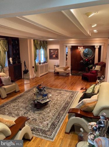 840 Riverside Ave, Trenton NJ 08618-5237 exterior