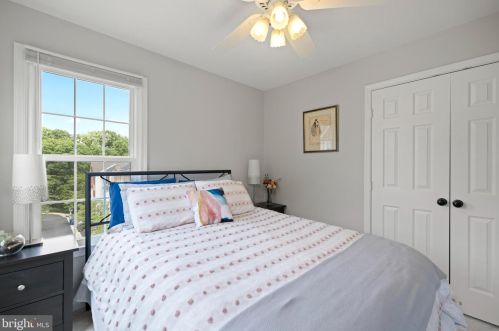 5412 Chieftain Cir, Alexandria VA 22312-2332 exterior