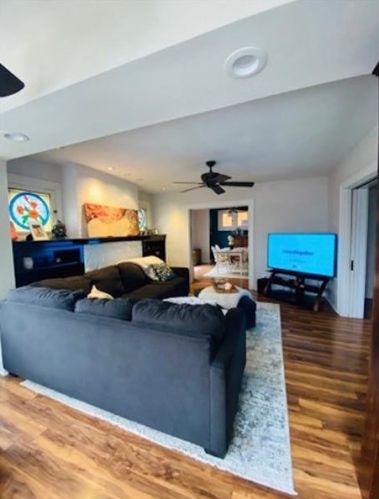 15 Sycamore St, Pittsburgh PA 15223-2236 exterior