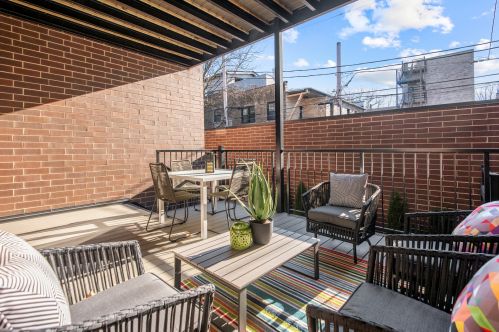 1211 Belmont Ave, Chicago IL  60657-3205 exterior