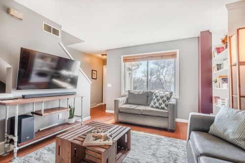 6858 Park Ridge Dr, Madison WI  53719-2220 exterior