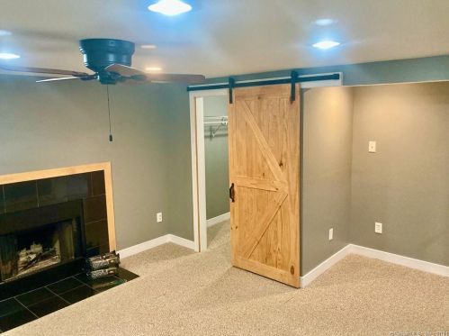 315 Litchfield Rd, Torrington CT 06791-2101 exterior