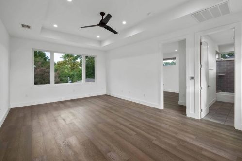 2632 49th St, Austin TX 78756-3104 exterior