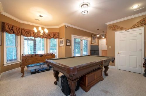 3829 Alexandria Dr, Gainesville GA 30506-4318 exterior