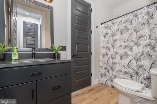 2054 Church Rd, Hummelstown PA exterior