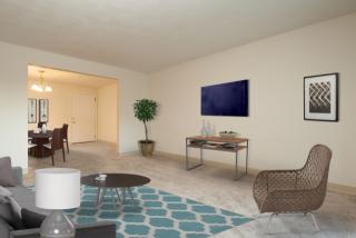 440 River Rd, Manchester NH  03104-6834 exterior