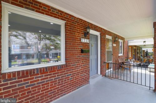 2223 13th St, Washington DC  20018-1121 exterior