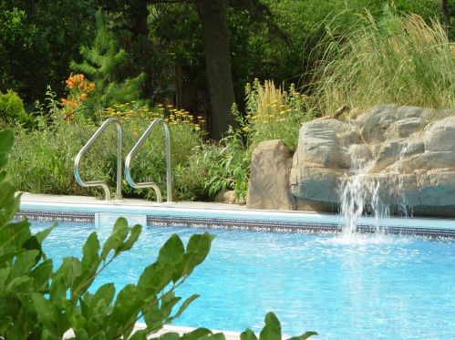 817 County Rd B, Saint Paul MN 55113-4532 exterior