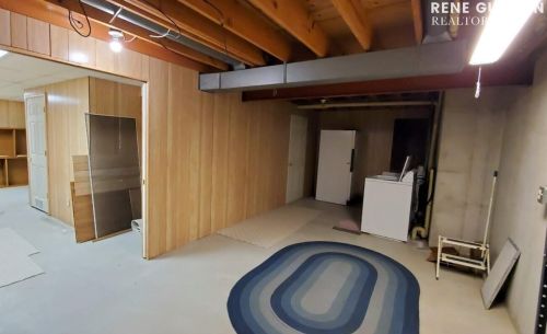 2325 Radcliff Vlg Dr, Grand Rapids MI 49546-7724 exterior