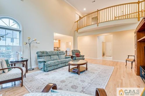 15 10 Eyck Pl, Edison NJ 08820-3223 exterior