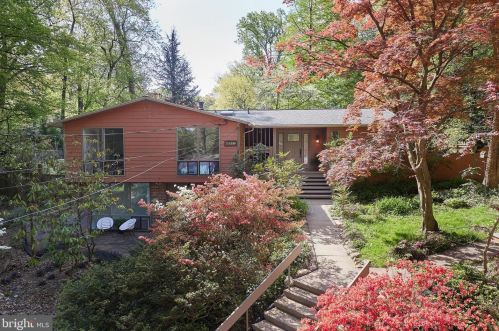 11530 Highview Ave, Silver Spring, MD 20902-2437