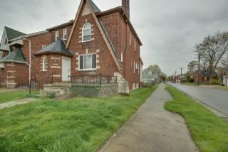 8157 Wisconsin St, Detroit MI  48204-5516 exterior