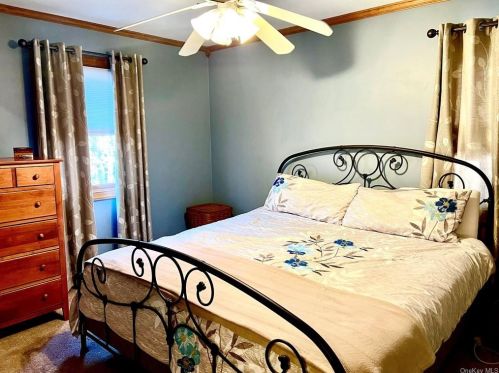 149 Freezer Rd, Middletown NY 10941-1821 exterior