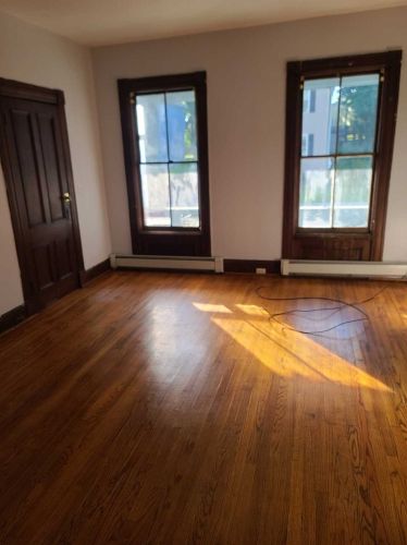 126 Gdn St, Poughkeepsie NY 12601-1931 exterior