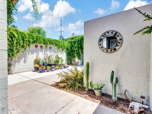 5666 12 St, Phoenix AZ exterior